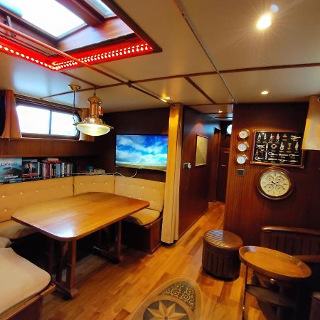 ホテル Lisbeth 1902 Malestroit エクステリア 写真