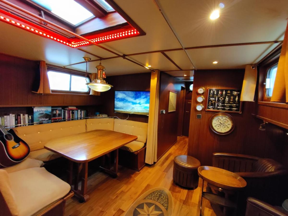 ホテル Lisbeth 1902 Malestroit エクステリア 写真